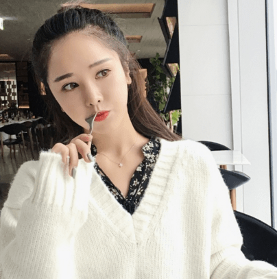 【林珊珊】网红资料_网红图片_网红平台 - 铭弘网络